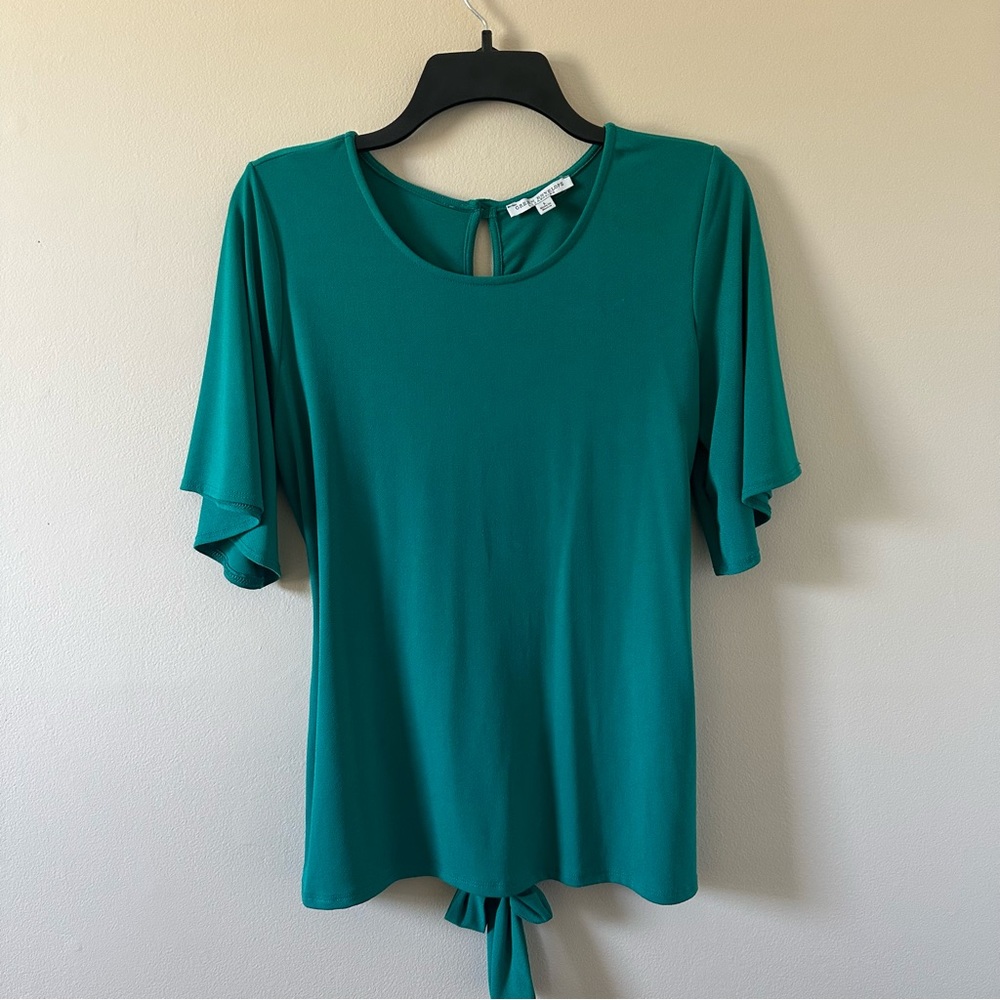 Green Envelope short sleeve back tie blouse